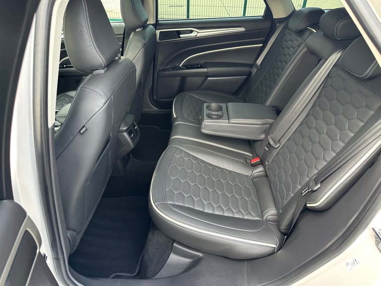 FLAGSHIP! 2017 17 FORD MONDEO VIGNALE 2.0 TDCI 180 AUTO TURBO DIESEL ESTATE