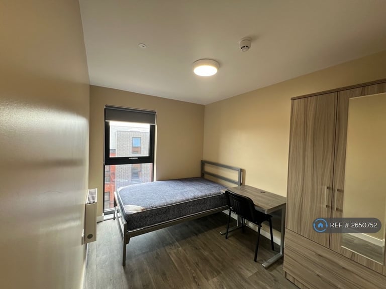 1 bedroom in Hepburn Court, Bristol, BS2 (#2650752)