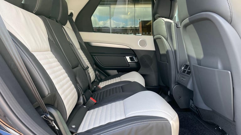 2025 Land Rover Discovery 3.0 D350 MHEV Dynamic HSE SUV 5dr Diesel Auto 4WD Euro 6 (s/s) (350 ps)...