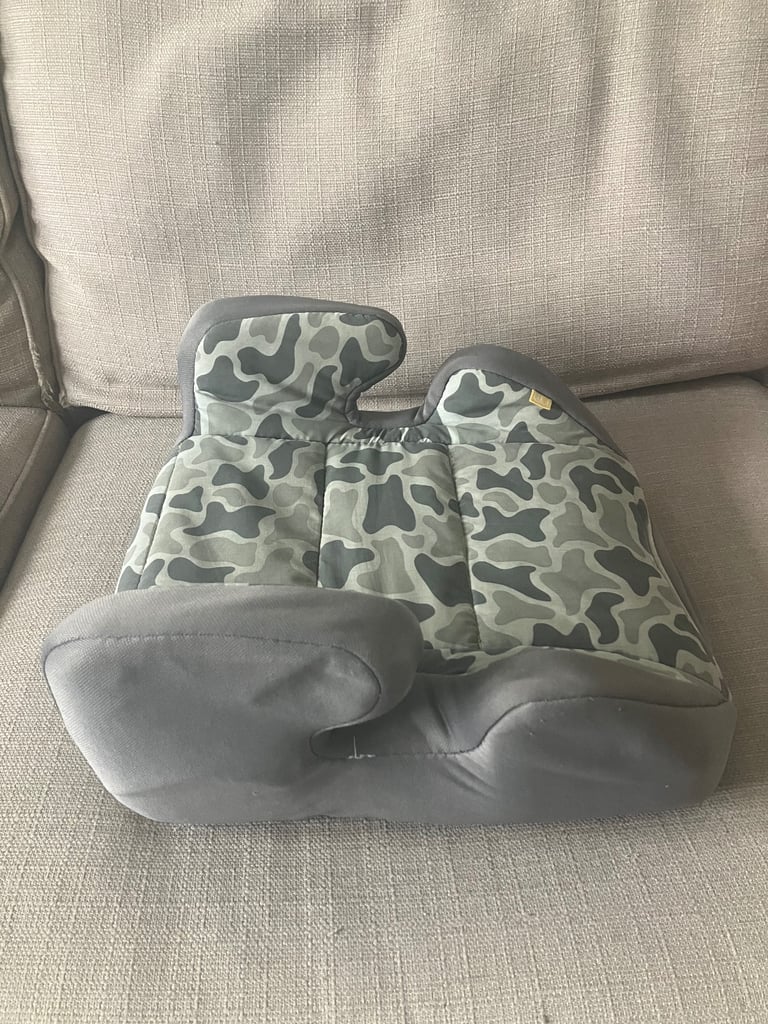 Mothercare Backless Booster Seat 15 - 36 Kg VGC