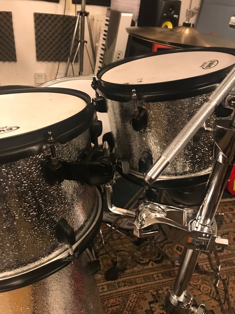 5 piece Mapex Horizon HZB Birch Drum Kit 