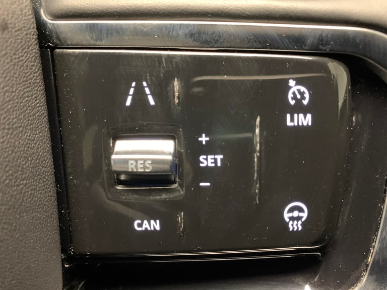 2021 Land Rover Range Rover Velar 2.0 D200 MHEV Edition SUV 5dr Diesel Auto 4WD Euro 6 (s/s) (204...