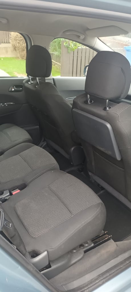 Peugeot, 5008, MPV, 2010, Manual, 1997 (cc),5 doors - Image 9