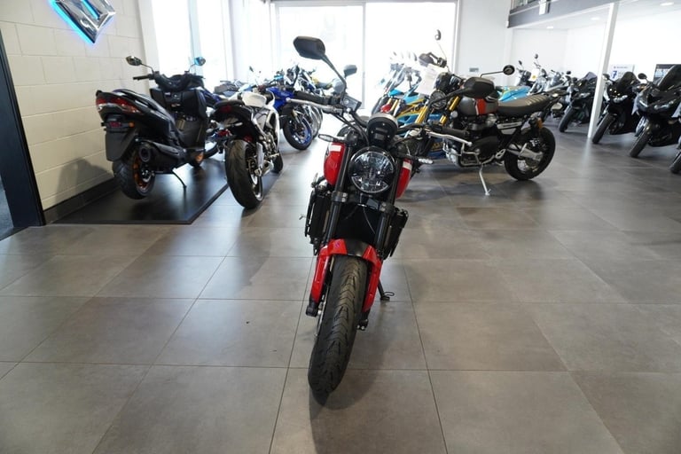 Triumph Trident 660, 2025, Diablo Red. IN STOCK NOW