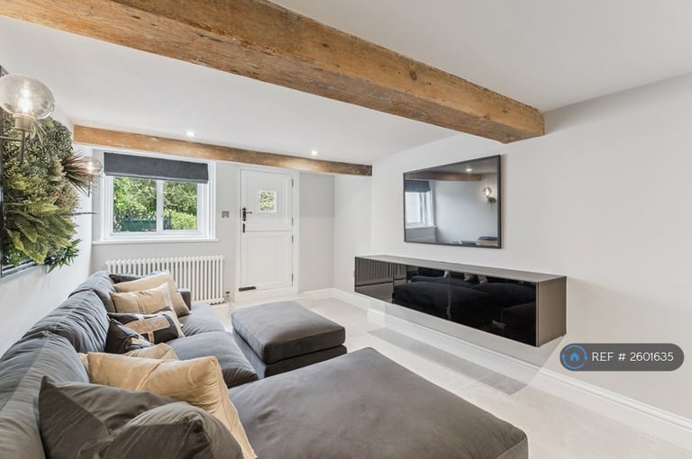 3 bedroom house in Thame Road, Warborough, Wallingford, OX10 (3 bed) (#2601635)