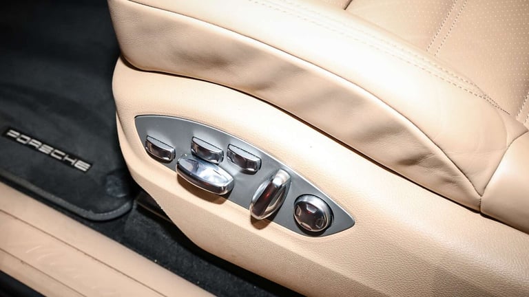 2023 Porsche Macan S-A SUV Petrol Automatic