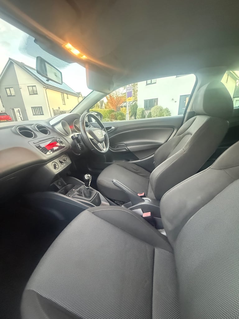 Seat, IBIZA, Hatchback, 2010, Manual, 1390 (cc), 3 doors