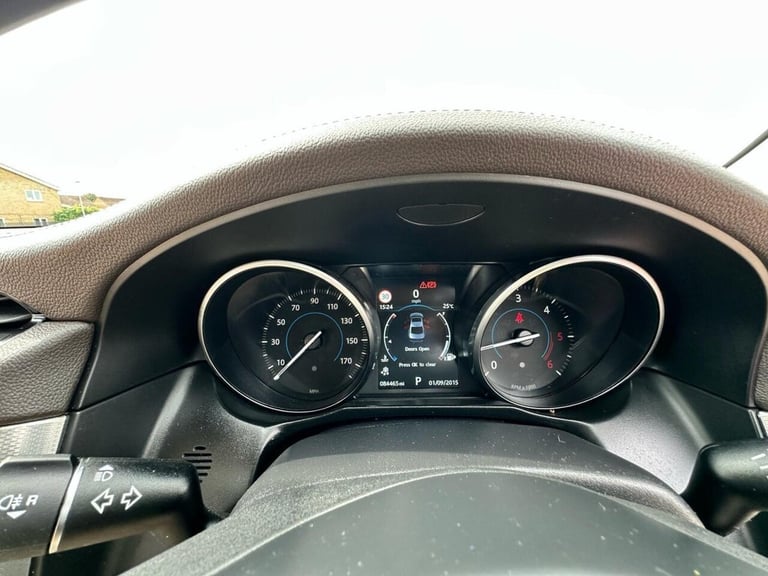 2017 Jaguar XF 2.0d Prestige Auto Euro 6 (s/s) 4dr Saloon Diesel Automatic