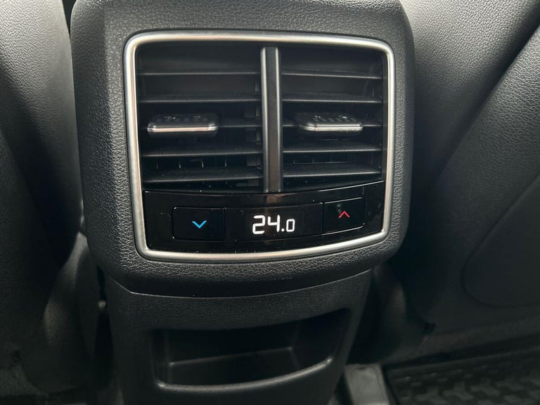 2025 Kia Sportage 1.6 h T-GDi GT-Line SUV 5dr Petrol Hybrid Auto Euro 6 (s/s) (207 bhp) SUV PETRO...