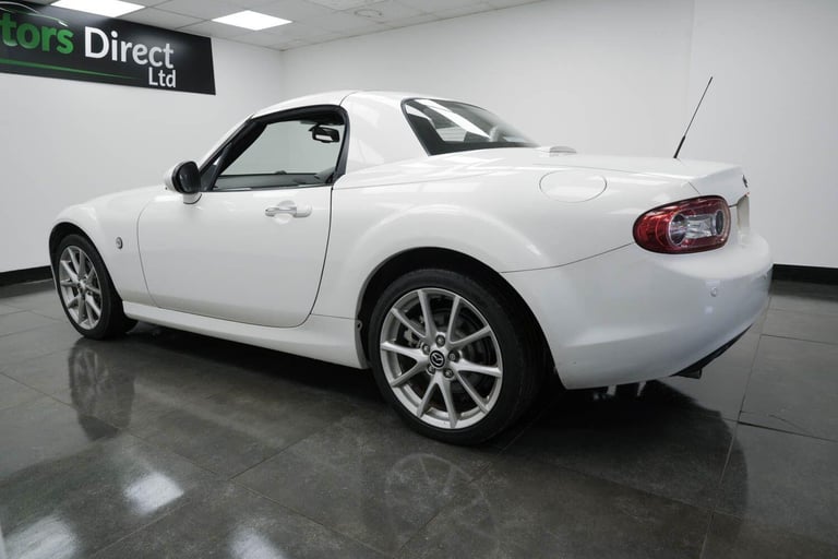2014 Mazda MX-5 2.0i Sport Tech 2dr CONVERTIBLE PETROL Manual