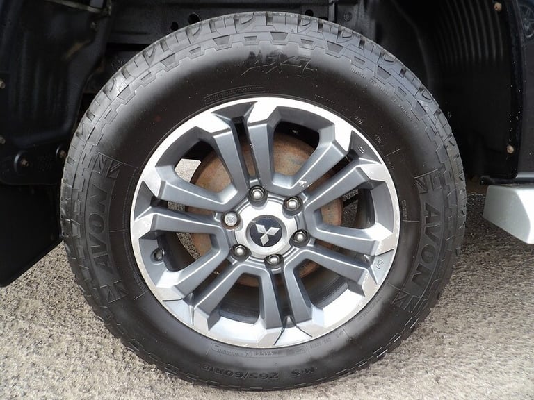2020 Mitsubishi L200 Double Cab DI-D 150 Warrior 4WD PICK UP DIESEL Manual
