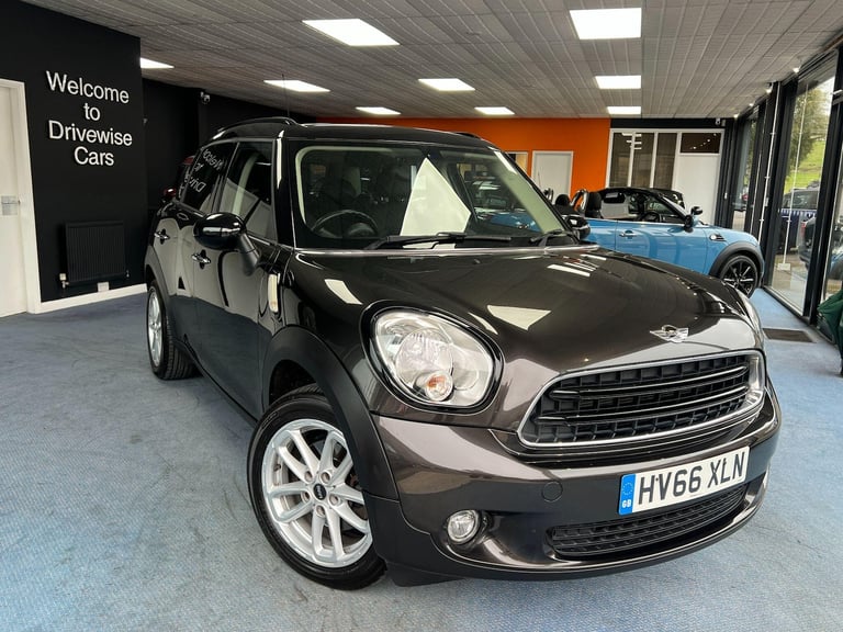 image for 2016 MINI Countryman 1.6 Cooper Steptronic Euro 5 5dr HATCHBACK Petrol Automatic
