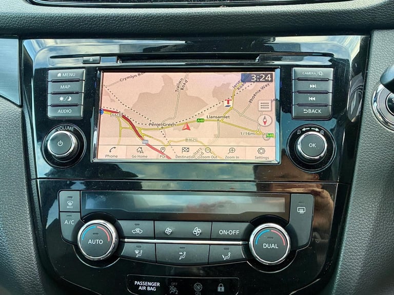 2020 Nissan Qashqai 1.3 DIG-T n-tec DCT Auto Euro 6 **Pan Roof - 360 Cam - FSH**