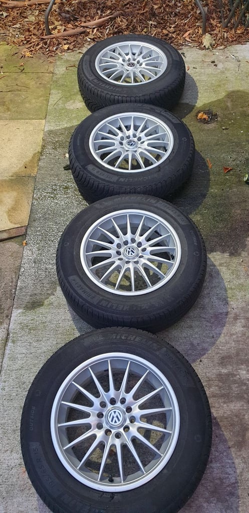 image for 15 Inch Alloy Wheels 