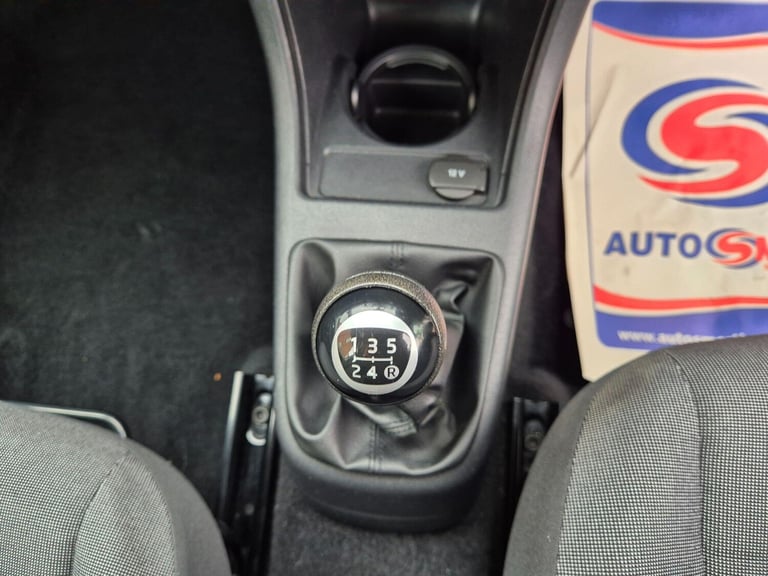 2012 Volkswagen up! 1.0 Move up! Euro 5 3dr HATCHBACK Petrol Manual