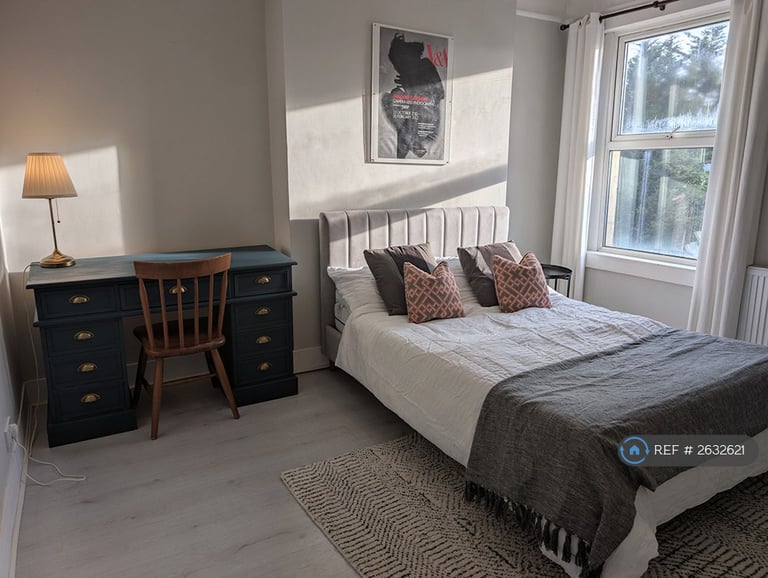 1 bedroom in Springbank Road, London, SE13 (#2632621)
