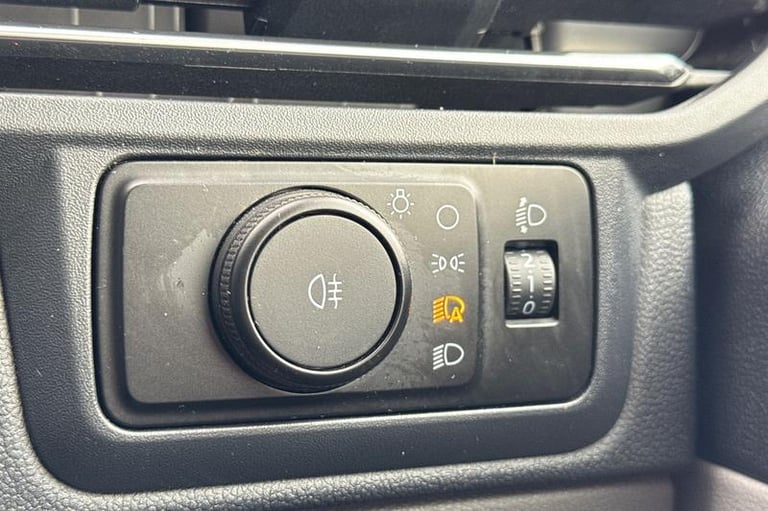 2025 Ford Transit Custom 280 Limited L2 LWB FWD 2.0 EcoBlue 136ps Low Roof, AIR CON, CRUISE CONTR...