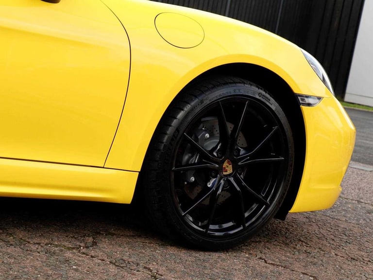 2025 Porsche 718 Cayman Coupe 2.0 2dr PDK Coupe Petrol Automatic
