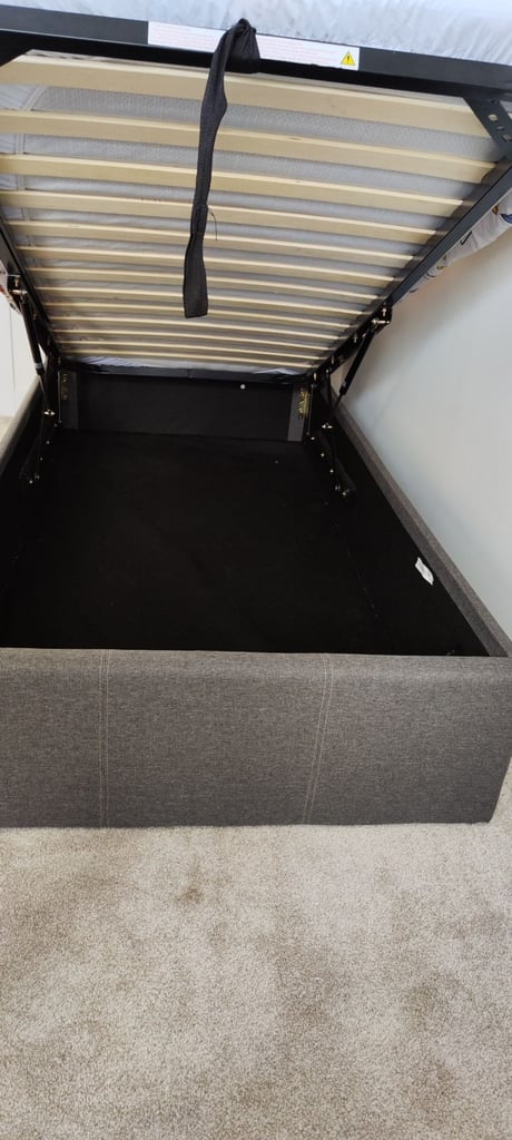 Dreams Single otterman bed