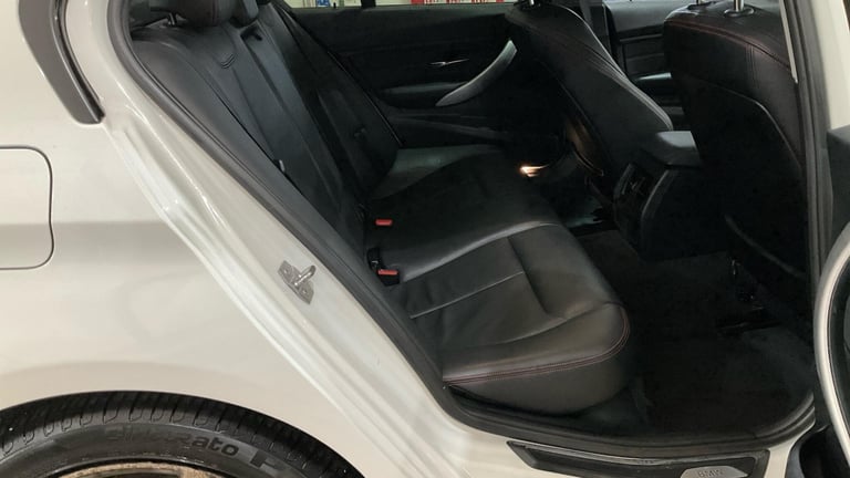 2014 BMW 3 Series 2.0 318d Sport Euro 5 (s/s) 4dr SALOON Diesel Manual