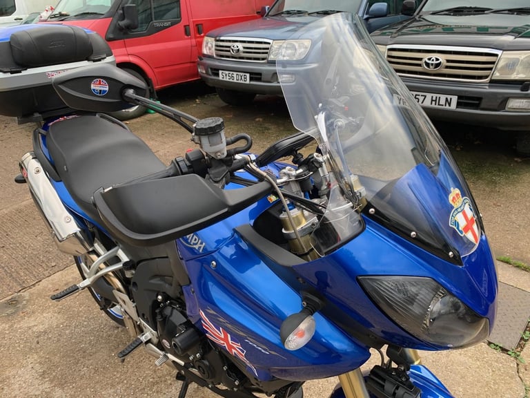 2007 Triumph Tiger 1050 ADVENTURE STYLE MOTORCYCLE WITH IMPECCABLE S/HISTORY 