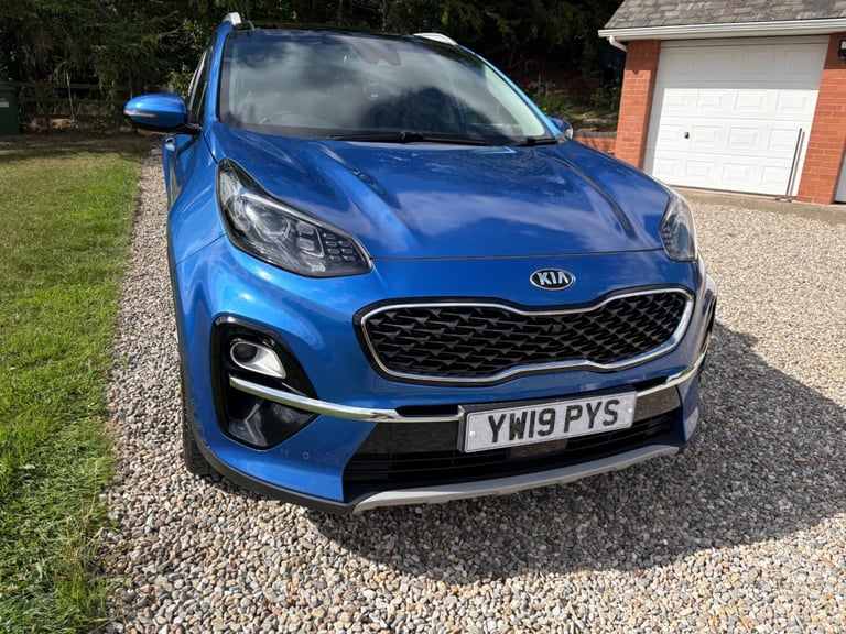 Kia Sportage 2.0 Diesel ISG 4 AWD Auto.Heated leather,reverse camera,pan roof