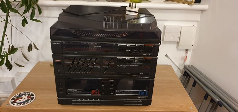 image for Philips f1652 stereo midi system - record player, tape deck, radio, amplifier