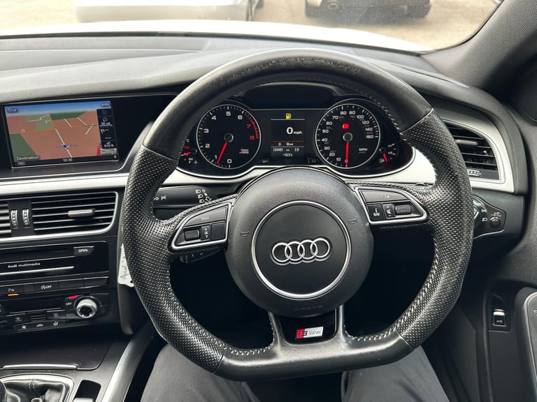 2015 Audi A4 1.8 TFSI S line Euro 6 (s/s) 4dr (Nav) SALOON Petrol Manual