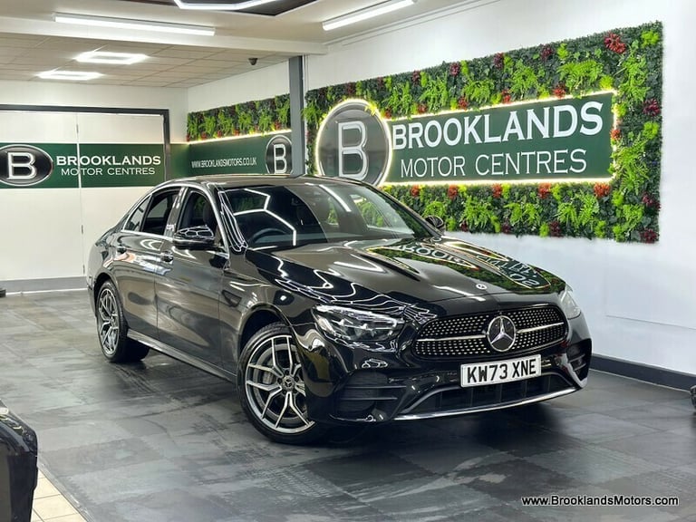 image for Mercedes E Class E 400 D 4MATIC AMG LINE PREMIUM [3X MERCEDES SERVICES, SAT NAV,