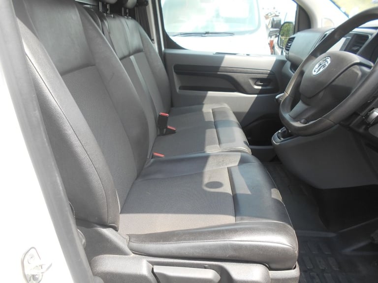 Vauxhall Vivaro 2022 L2H1 F3100 DYNAMIC S/S NO VAT