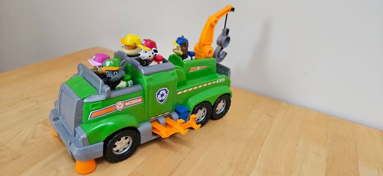 Paw patrol Rocky's deluxe Recycling truck with pups