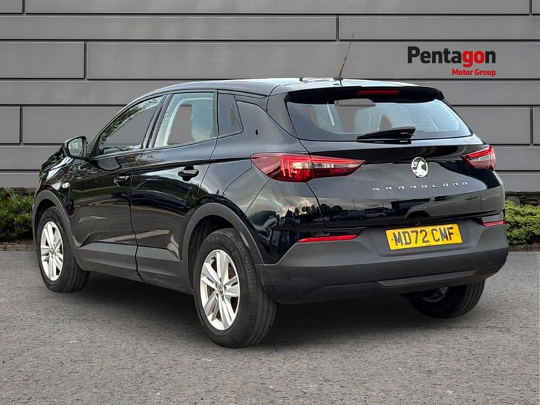  Vauxhall Grandland 1.2 Turbo Design Suv 5dr Petrol Manual Euro 6 s/s 130 Ps