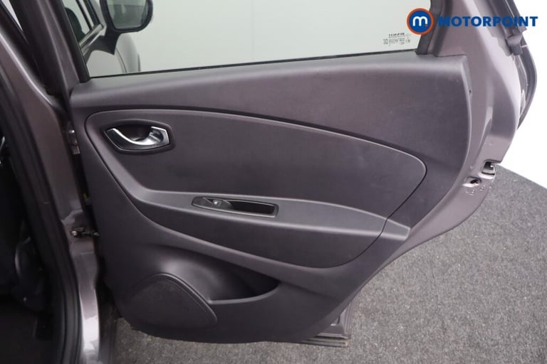 2018 Renault Captur 0.9 TCE 90 Iconic 5dr SUV Petrol Manual