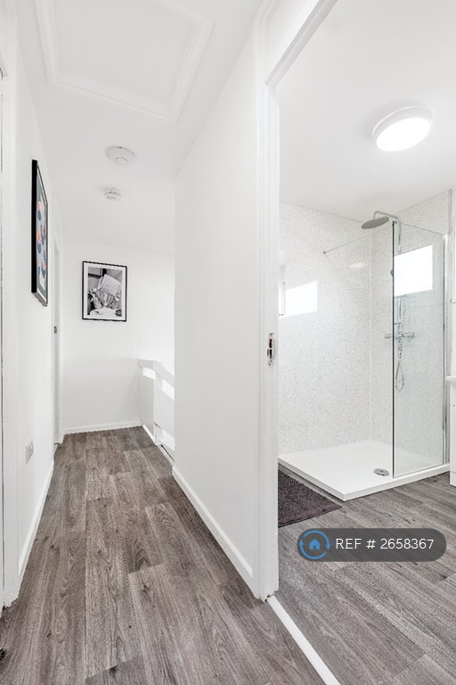 Studio flat in Norburn, Bretton, Peterborough, PE3 (#2658367)