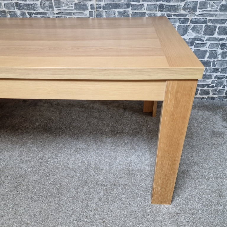 Oak Veneer Dining Table