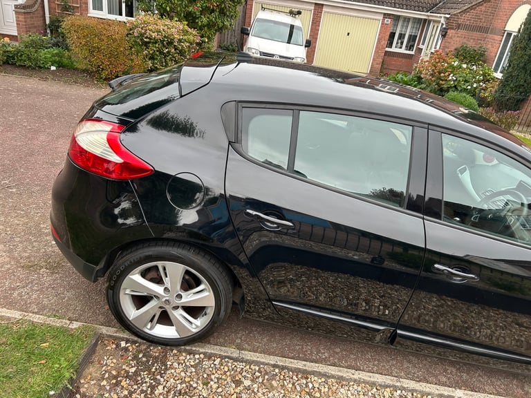 Renault, MEGANE, Hatchback, 2012, Manual, 1598 (cc), 5 doors