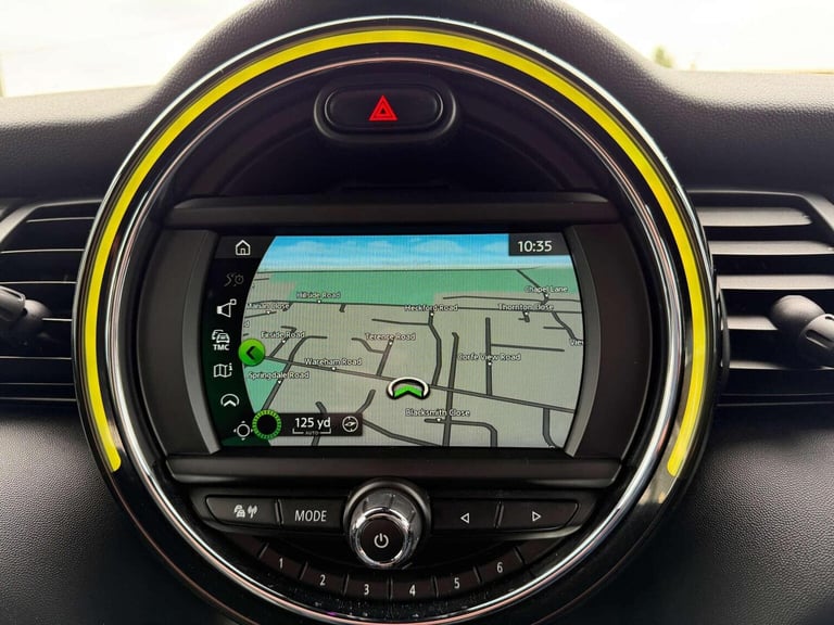 MINI HATCH 1.5 Cooper Sport Euro 6 (s/s) 5dr 2019