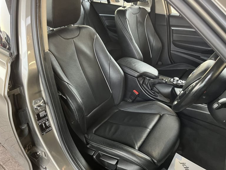 2015 BMW 3 Series 320d Sport 5dr Step Auto ESTATE DIESEL Automatic