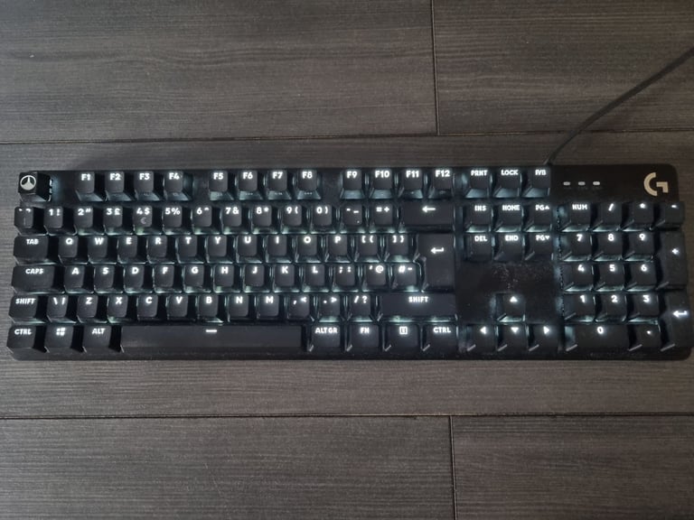 Logitech G413 SE Wired Gaming Keyboard - Black for pc laptop computer desktop console