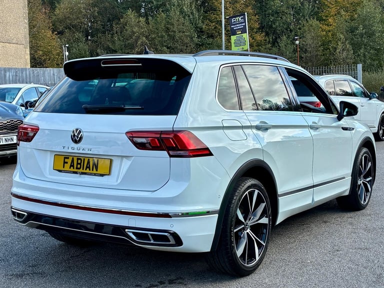 2020 Volkswagen Tiguan 1.5 TSI R-Line DSG **Lovely Example - Automatic**