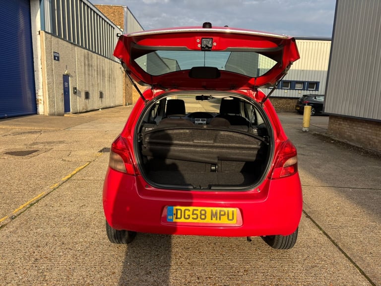 2008 Toyota Yaris 1.0 VVT-i TR 3dr HATCHBACK Petrol Manual