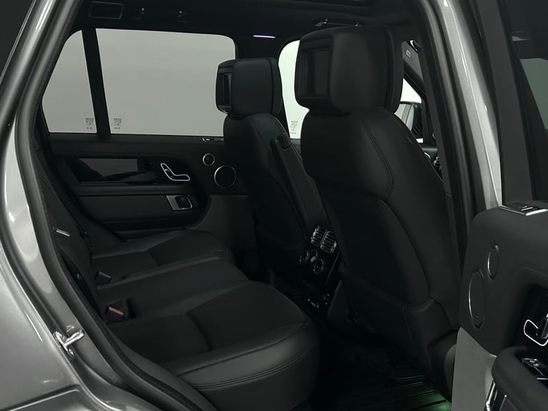 2019 Land Rover Range Rover Vogue 3.0 SDV6 Vogue Auto ( 275 bhp ) Station Wagon Diesel Automatic