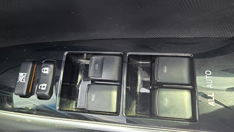 Fresh JDM Import Toyota Estima Aeras G Edition 2.4 Auto 7 Seater MPV Ulez Free