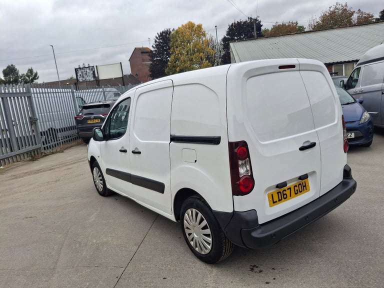Citroen, BERLINGO, Panel Van, 2017, Manual, 1560 (cc)