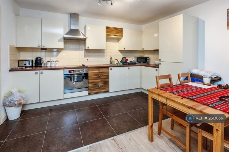 1 bedroom flat in Buttonbox, Birmingham, B18 (1 bed) (#2613056)