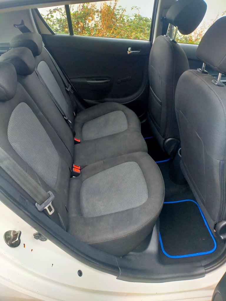 Hyundai, I20, Hatchback, 2013, Manual, 1248 (cc), 5 doors