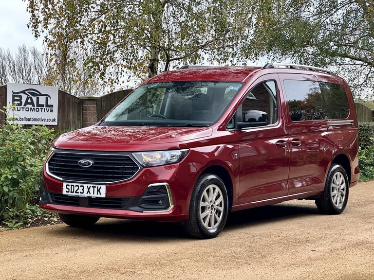 FORD GRAND TOURNEO CONNECT 2.0 Tourneo Connect Titanium Grand Tourneo L2 2.0L