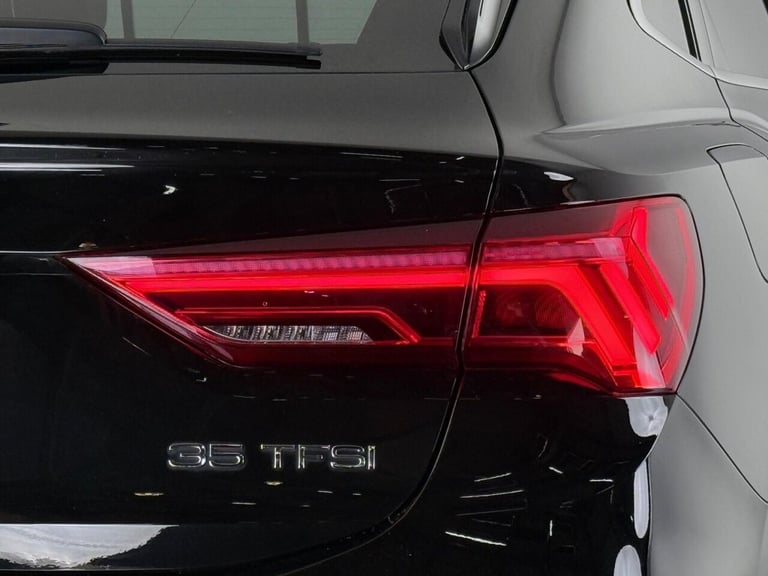 2022 Audi Q3 1.5 TFSI CoD 35 S line Sportback Euro 6 (s/s) 5dr ESTATE Petrol Manual
