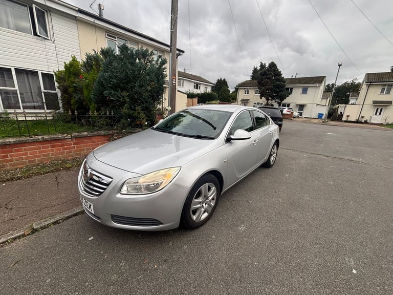 Vauxhall, INSIGNIA, Hatchback, 2009, Manual, 1796 (cc), 5 doors