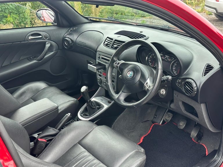 2006 Alfa Romeo 147 1.6 TS Lusso 3dr HATCHBACK Petrol Manual